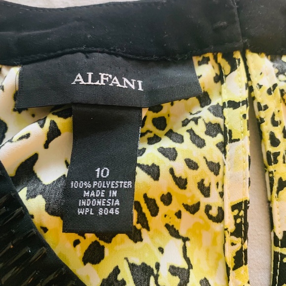 Alfani snake print with beaded neckline Tanktop - Picture 4 of 7